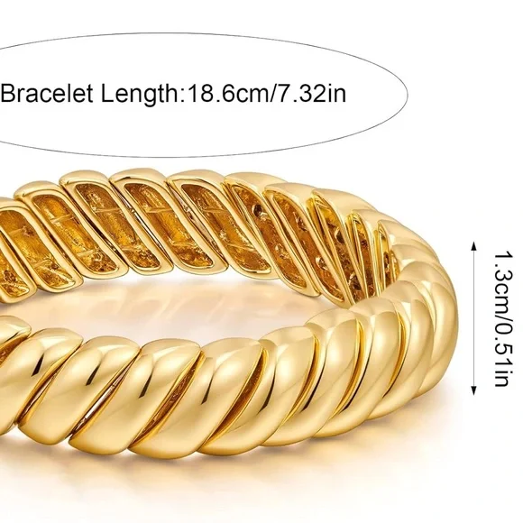 New! Gold Bracelet Croissant Bracelet - Picture 3 of 3